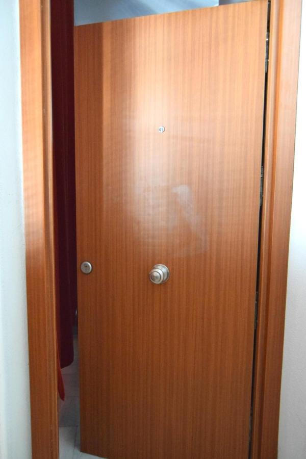 Apartamento Feria 2 Appartement Sevilla Buitenkant foto